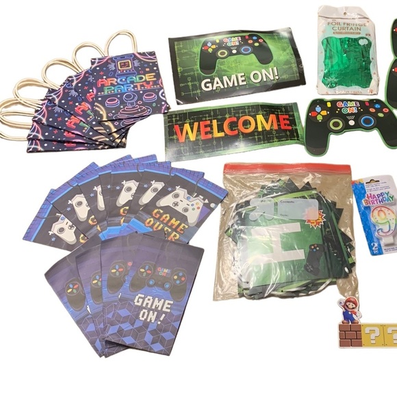 Video Gamer Birthday Party Huge Bundle Arcade Variety Set Happy Birthday - Picture 9 of 11